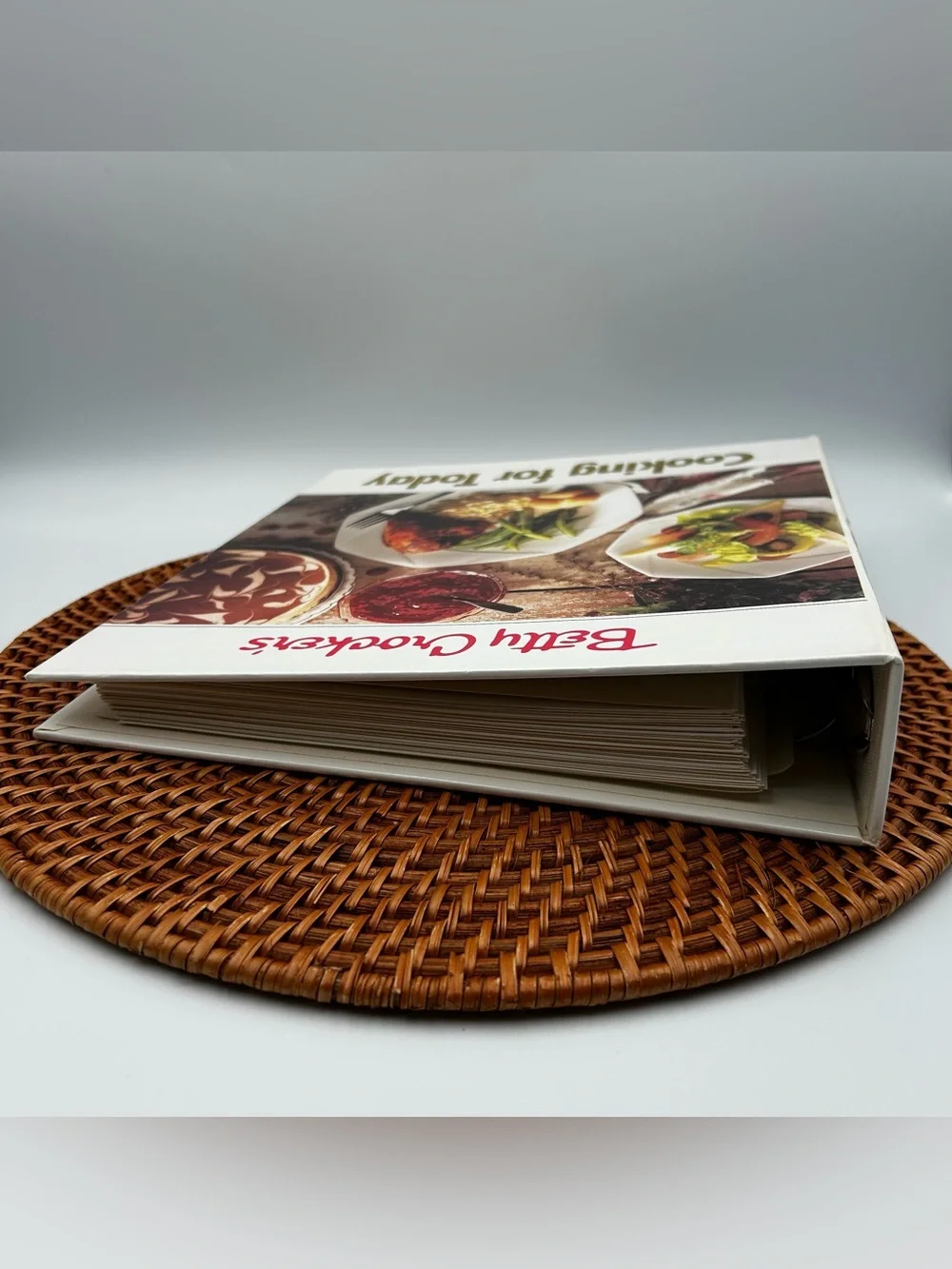 Vintage Betty Crocker's Cooking For Today 3 Ring Binder Cookbook HC 1992